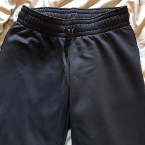 Black Under Armour storm sweatpants